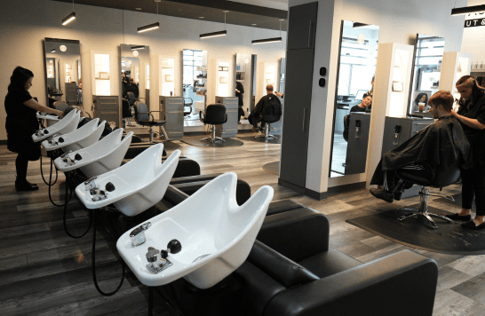 Salon atmosphere